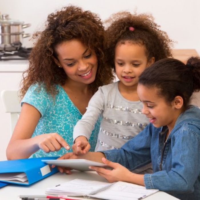 6 Easy and Lucrative Side Jobs